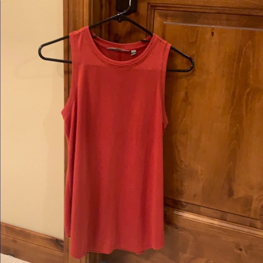 Athlete tank size small